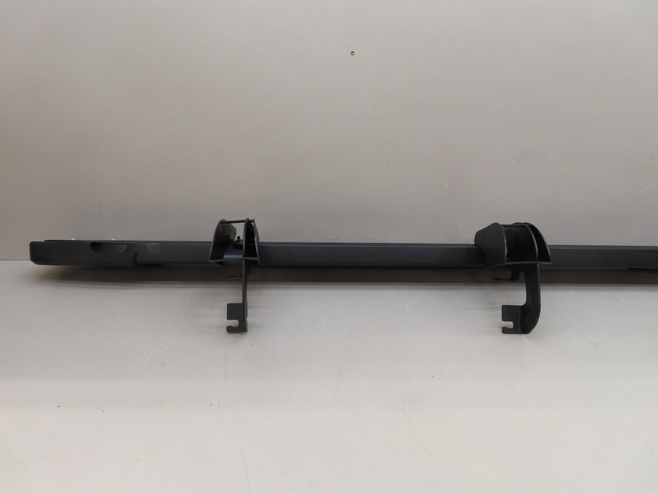 2019-2024 CHEVROLET/GMC SILVERADO SIERRA 1500 RIGHT PASSENGER RUNNING BOARD OEM