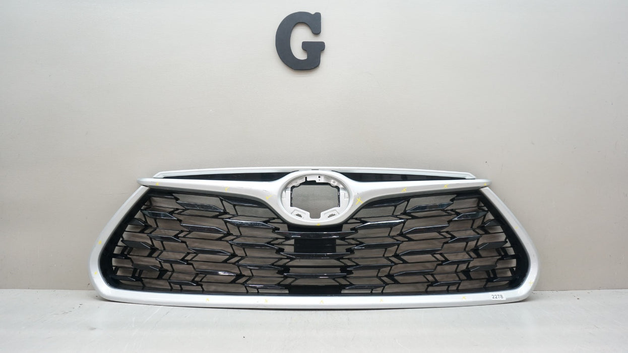 2020-2024 TOYOTA HIGHLANDER FRONT RADIATOR GRILLE GRILL 5311-OE250 OEM