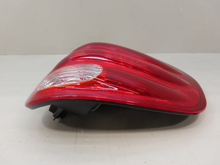 2000-2004 FORD F150 F-150 F250 F-250 REAR LEFT DRIVER SIDE TAIL LIGHT DEPO