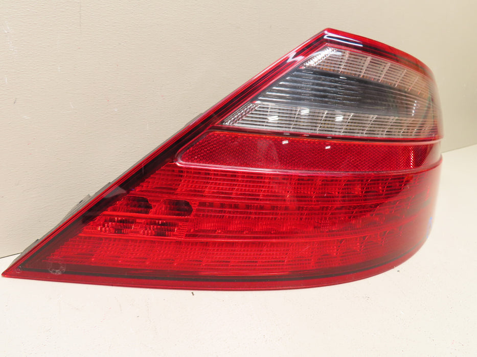 2012 - 2015 MERCEDES SLK 250 350 RH RIGHT TAIL LIGHT LAMP GENUINE OEM