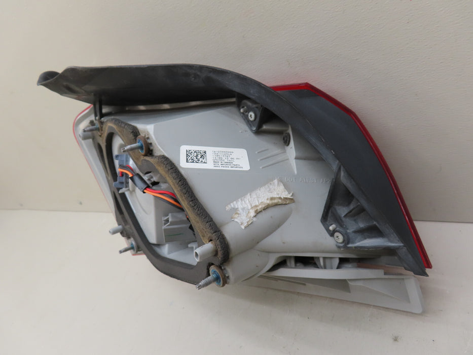 2014-2020 CHEVROLET IMPALA RIGHT PASSENGER SIDE TAIL LIGHT OUTER OEM