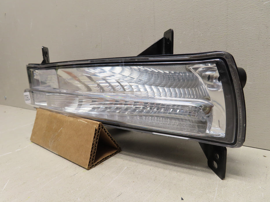 2017-2020 JEEP COMPASS LEFT DRIVER SIDE TURN SIGNAL LIGHT HALOGEN OEM
