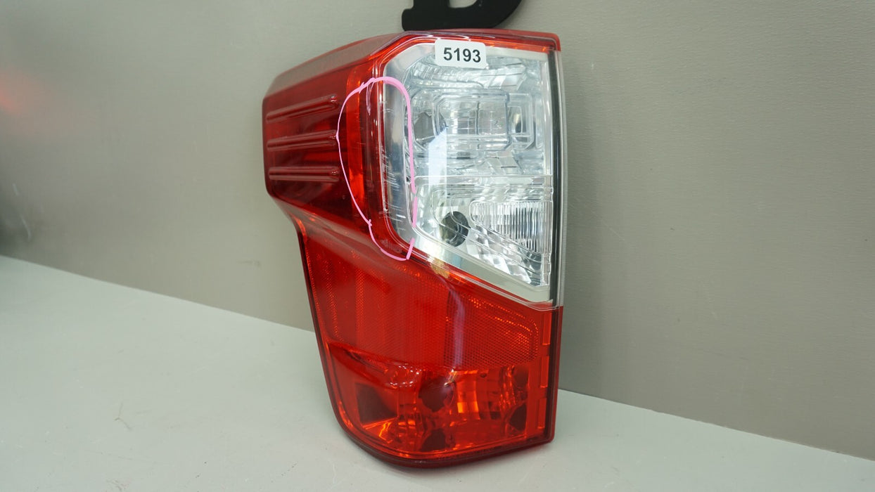 2016-2021 NISSAN TITAN XD REAR LEFT DRIVER SIDE TAIL LIGHT LAMP OEM 26555-EZ23C