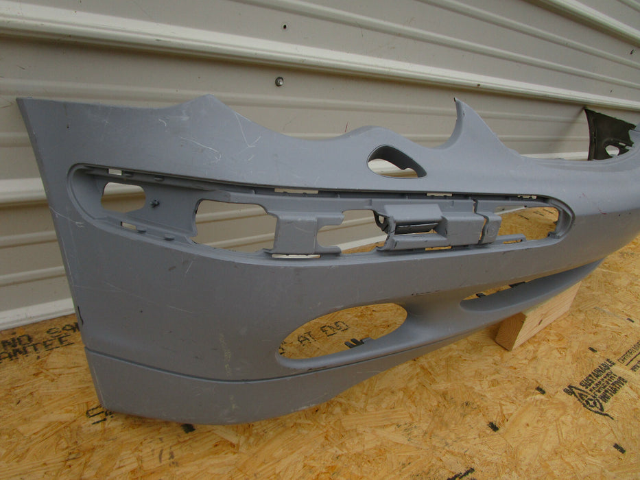01 02 03 04 MERCEDES C CLASS C230 C240 FRONT BUMPER COVER OEM 2038850025