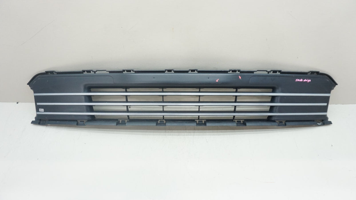 2013-2019 FORD FLEX FRONT LOWER BUMPER GRILLE OEM DA83-17K945-AAW