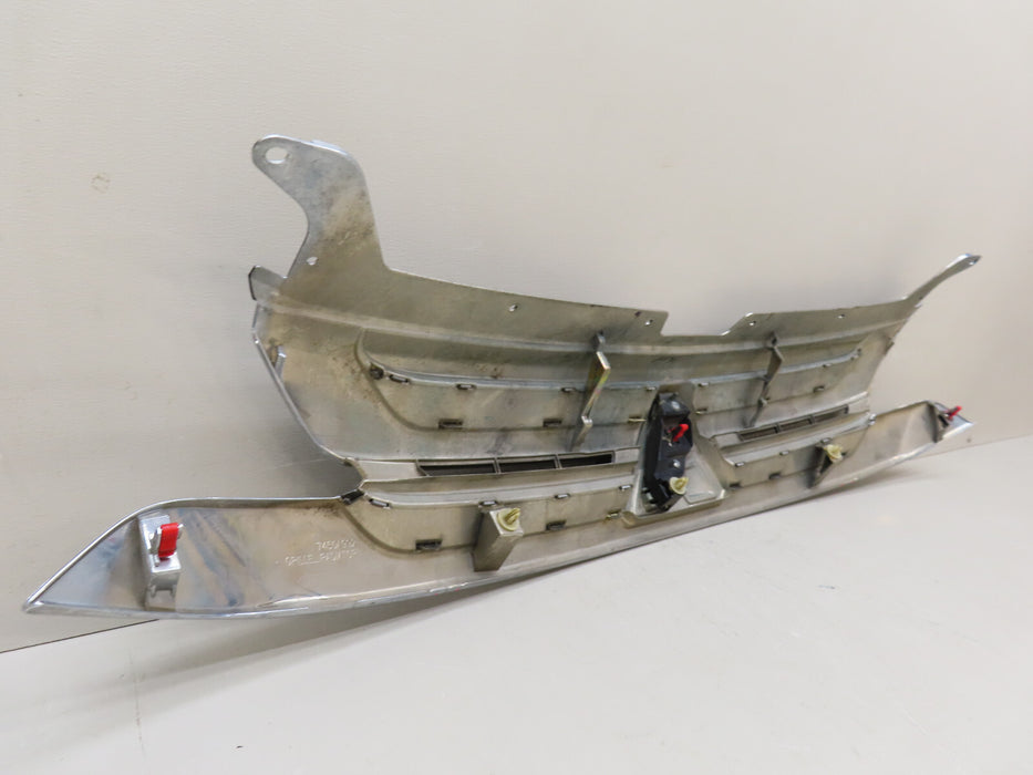2016-2018 MITSUBISHI OUTLANDER FRONT BUMPER RADIATOR UPPER GRILLE GRILL OEM