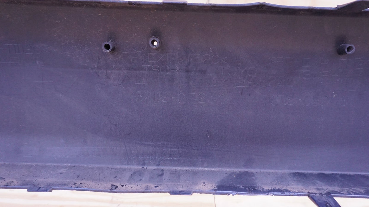 2014-2016 TOYOTA HIGHLANDER FRONT BUMPER COVER PANEL PLASTIC FACTORY OEM