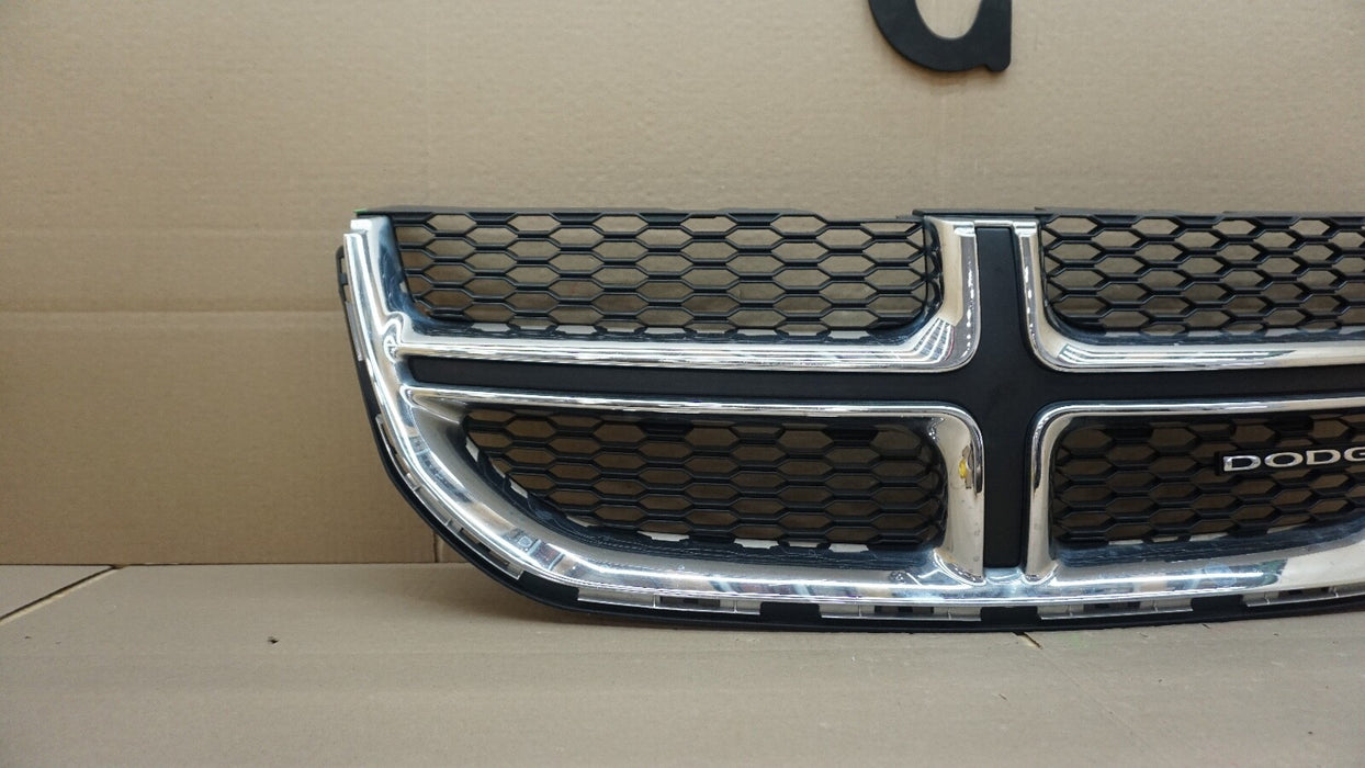 2011-2020 DODGE GRAND CARAVAN FRONT CENTER RADIATOR GRILLE GRILL OEM