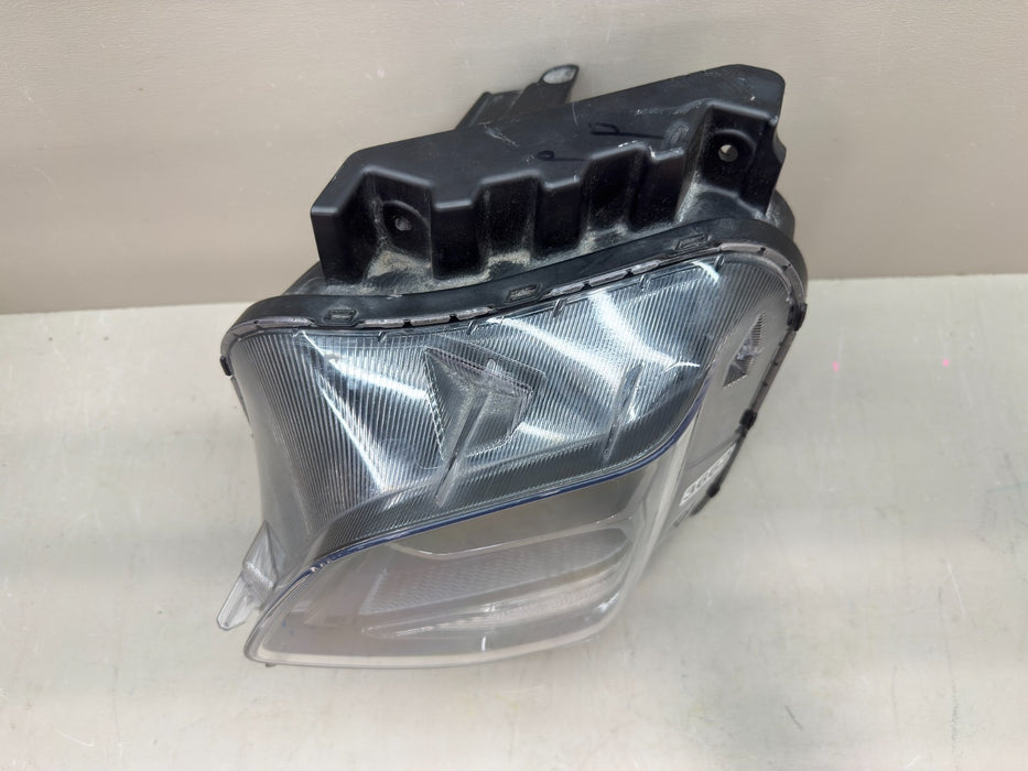 2019-2020 HYUNDAI SANTA FE LH LEFT DRIVER LED HEADLIGHT OEM