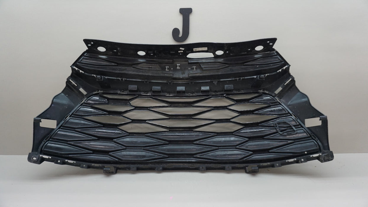 2021-2022 CHEVROLET TRAILBLAZER RS FRONT BUMPER GRILLE GRILL 42752116 OEM 21 22