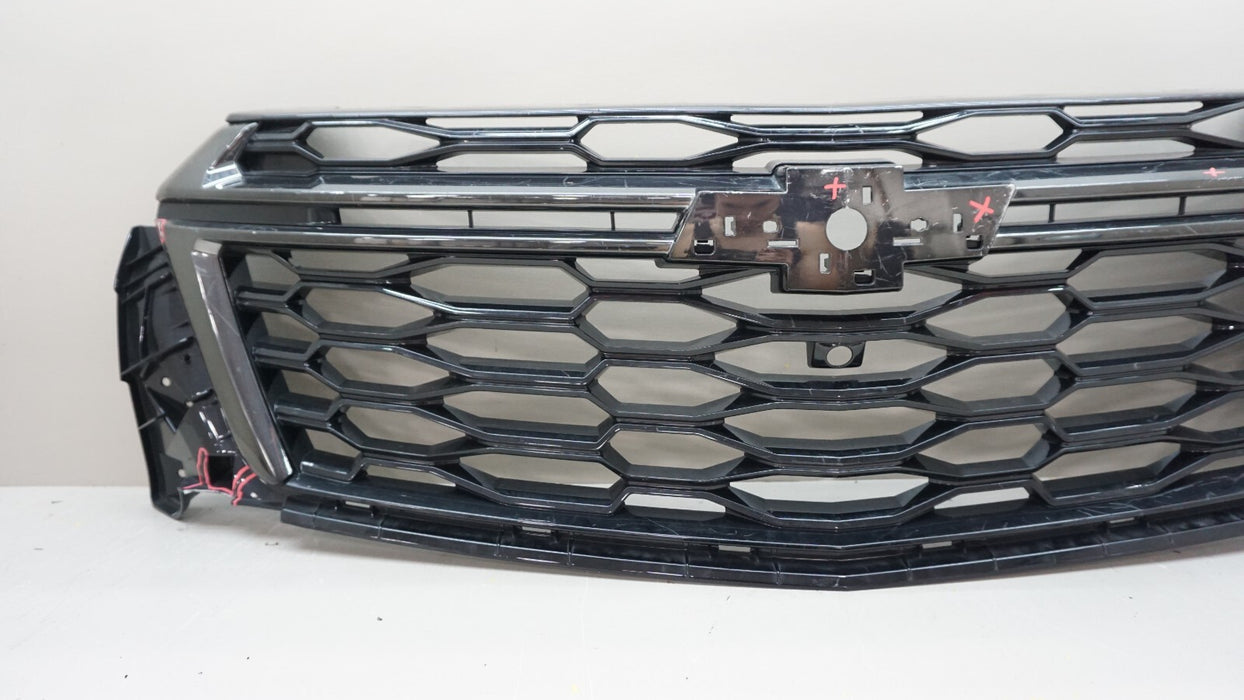2022-2023 CHEVROLET TRAVERSE FRONT UPPER RADIATOR GRILLE OEM 84426603
