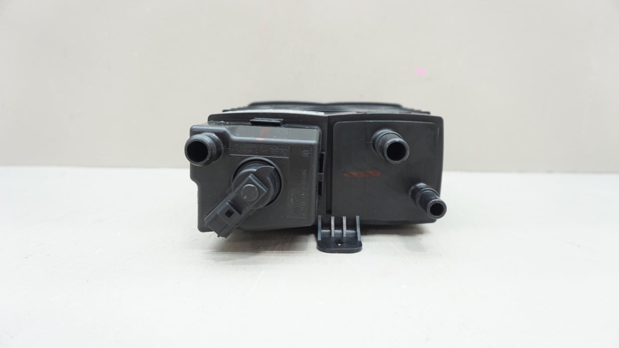 GENUINE FORD LINCOLN FUEL VAPOR CHARCOAL CANNISTER HG9Z-9D653-K OEM