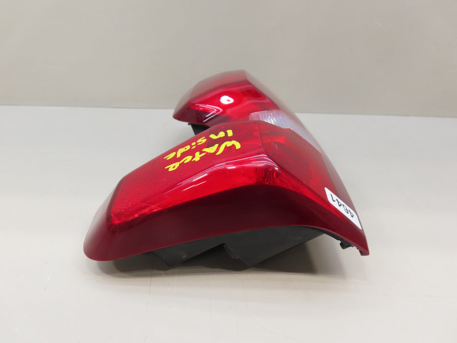 2019-2023 CHEVROLET SILVERADO 1500 REAR RIGHT PASSENGER SIDE TAIL LIGHT OEM