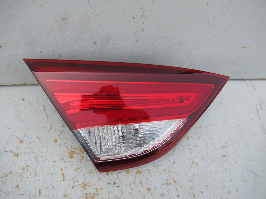 2015 2016 2017 CHRYSLER 200 LEFT DECK LID TAILLIGHT LAMP OEM