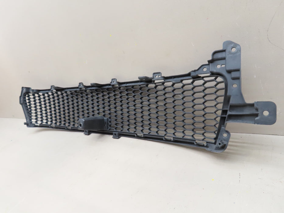2010-2013 MITSUBISHI OUTLANDER FRONT LOWER BUMPER GRILLE GRILL OEM 6402A199