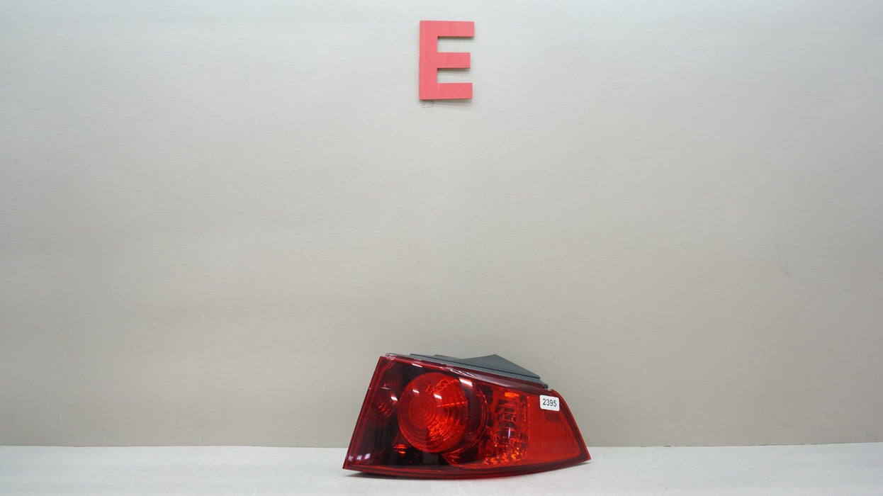 2007-2009 ACURA RDX REAR RIGHT PASSENGER SIDE TAIL LIGHT OEM