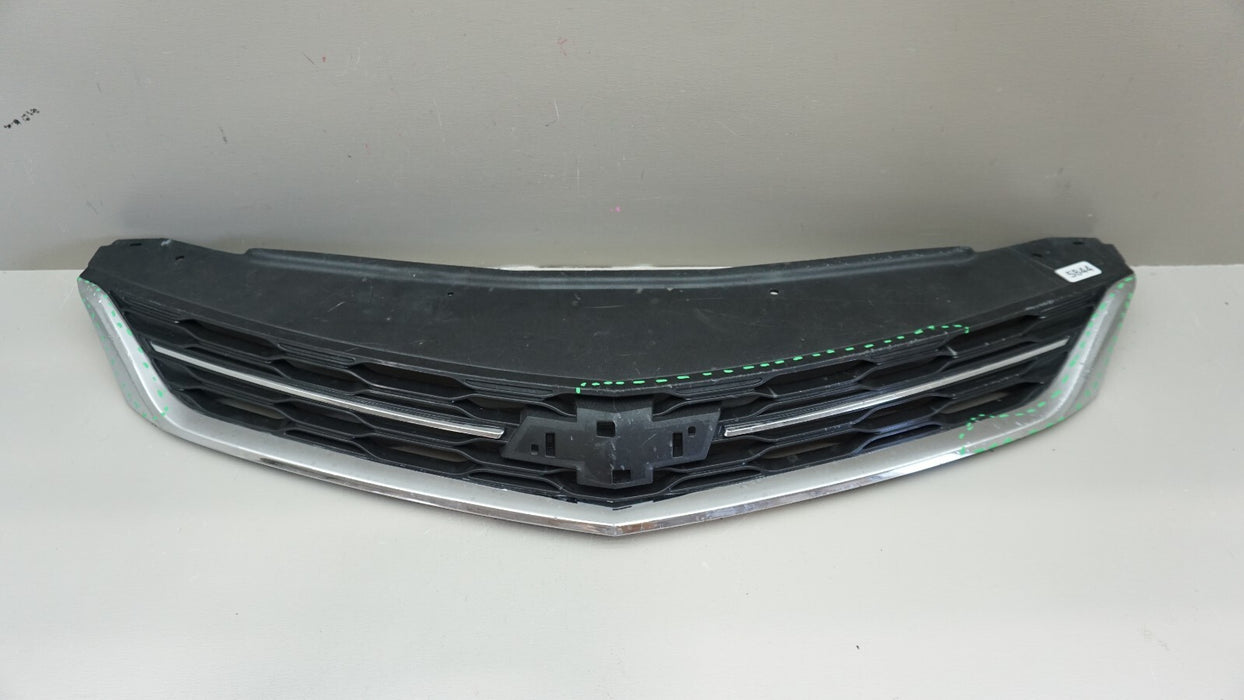 2017-2018 CHEVROLET CRUZE FRONT UPPER BUMPER RADIATOR GRILLE GRILL OEM 23422712