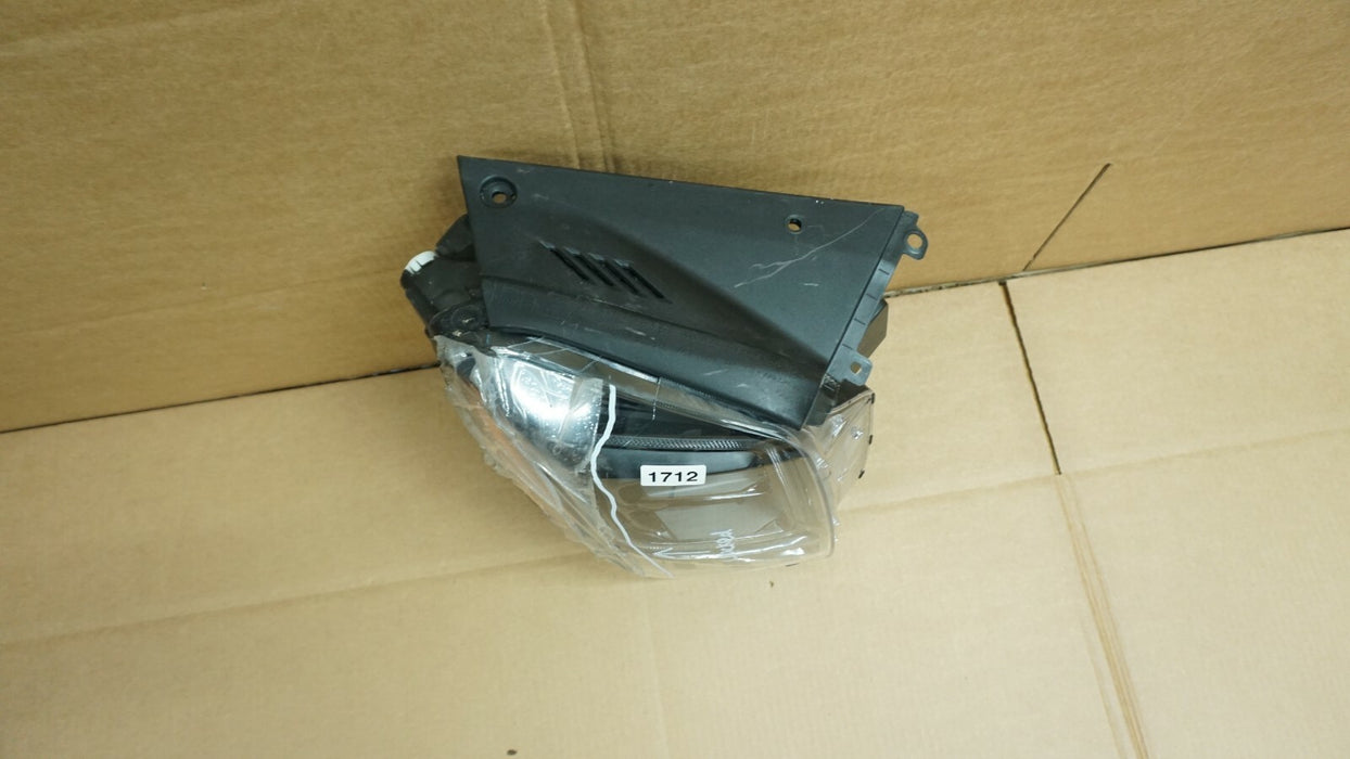 2020-2022 KIA TELLURIDE FRONT RIGHT PASSENGER SIDE HEADLIGHT LED HEADLAMP OEM