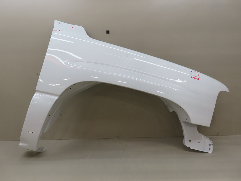 2003-2006 CADILLAC ESCALADE FRONT RIGHT PASSENGER SIDE FENDER PANEL OEM