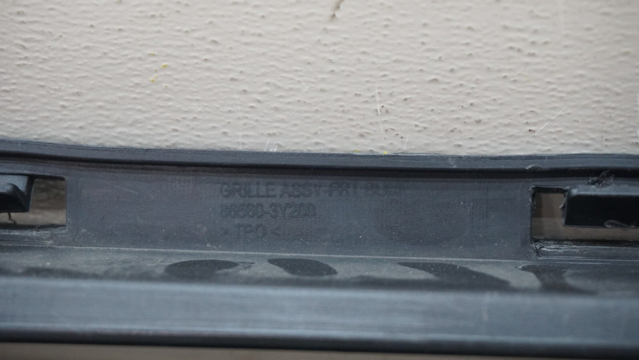 2011-2013 HYUNDAI ELANTRA SEDAN FRONT LOWER BUMPER GRILLE OEM 86560-3Y200