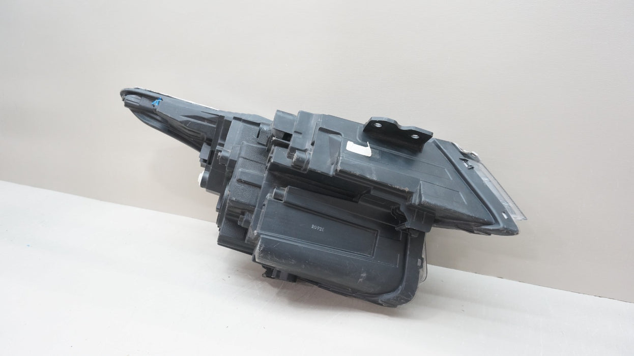 2021-2023 KIA SELTOS FRONT LEFT DRIVER SIDE HALOGEN W LED HEADLIGHT OEM