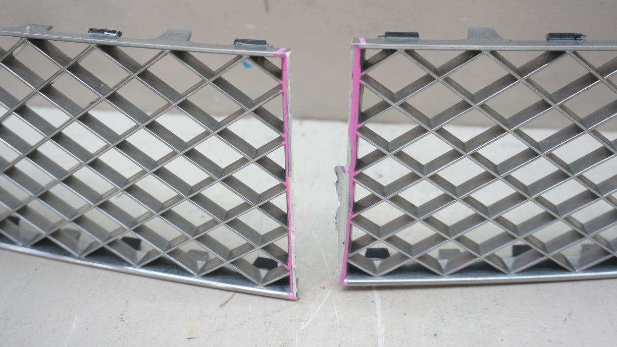 2009-2012 BENTLEY FLYING SPUR FRONT LOWER RADIATOR GRILLE GRILL 3W5807667 OEM