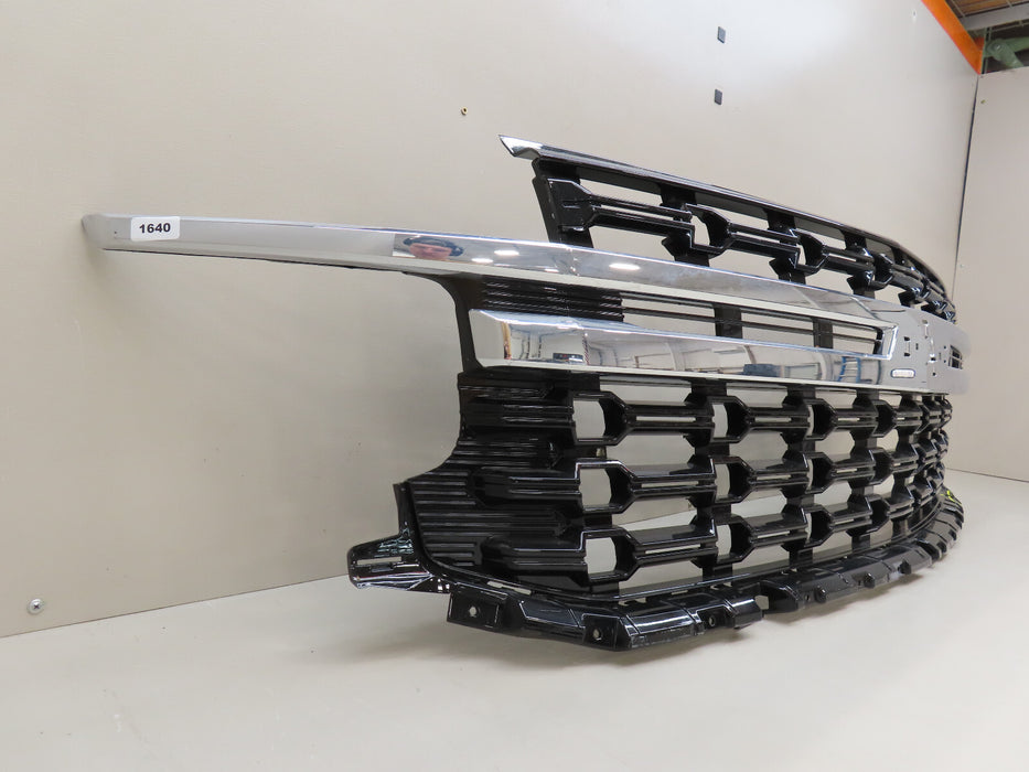2021 2022 2023 CHEVROLET TAHOE/SUBURBAN FRONT RADIATOR GRILLE GRILL OEM