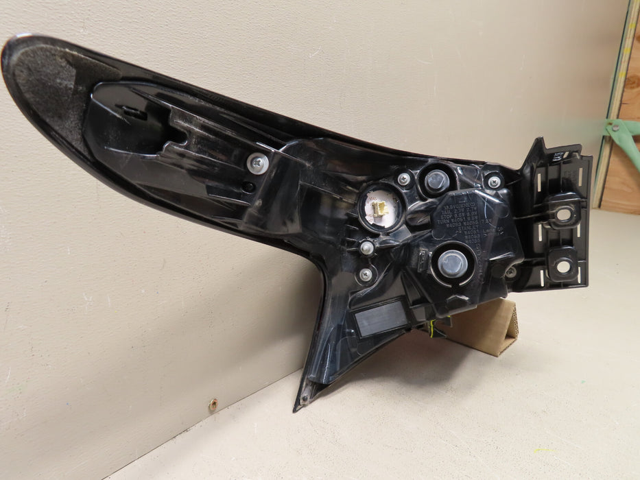 2018-2021 LEXUS NX300 NX300H TAIL LIGHT RIGHT OUTER PASSENGER LED OEM