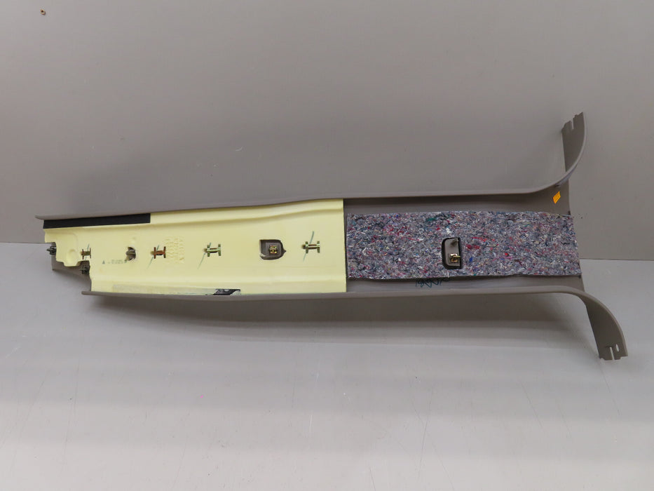 2000-2003 CHEVROLET/GMC TAHOE-SUBURBAN/YUKON CENTER PILLAR TRIM OEM 15162201