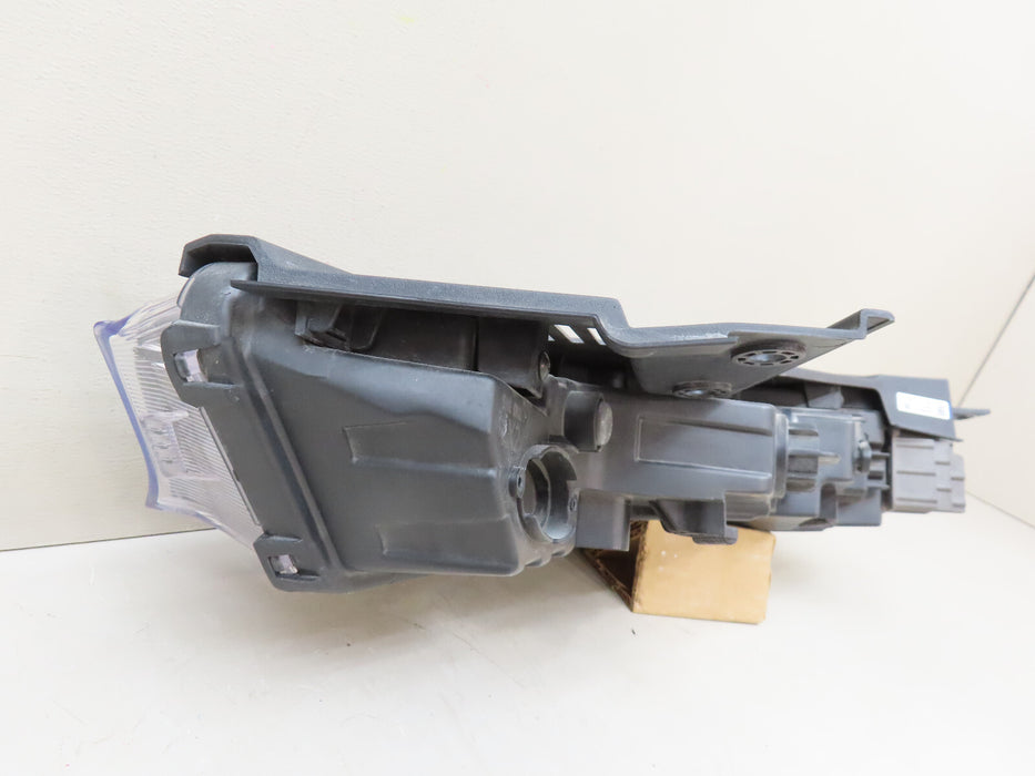 2020-2022 HYUNDAI PALISADE RIGHT DRL DAYTIME RUNNING LIGHT LED OEM 92208-S8010