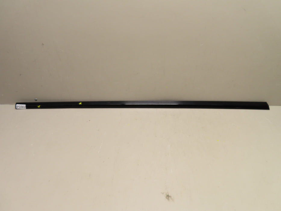 06-12 Bentley Continental Flying Spur Front RH Door Trim Strip 3SE837374C OEM