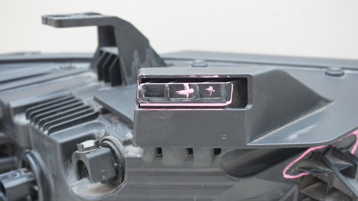 2020-2023 GMC ACADIA FRONT LEFT DRIVERS SIDE HEADLIGHT LED OEM 20 21 22 23