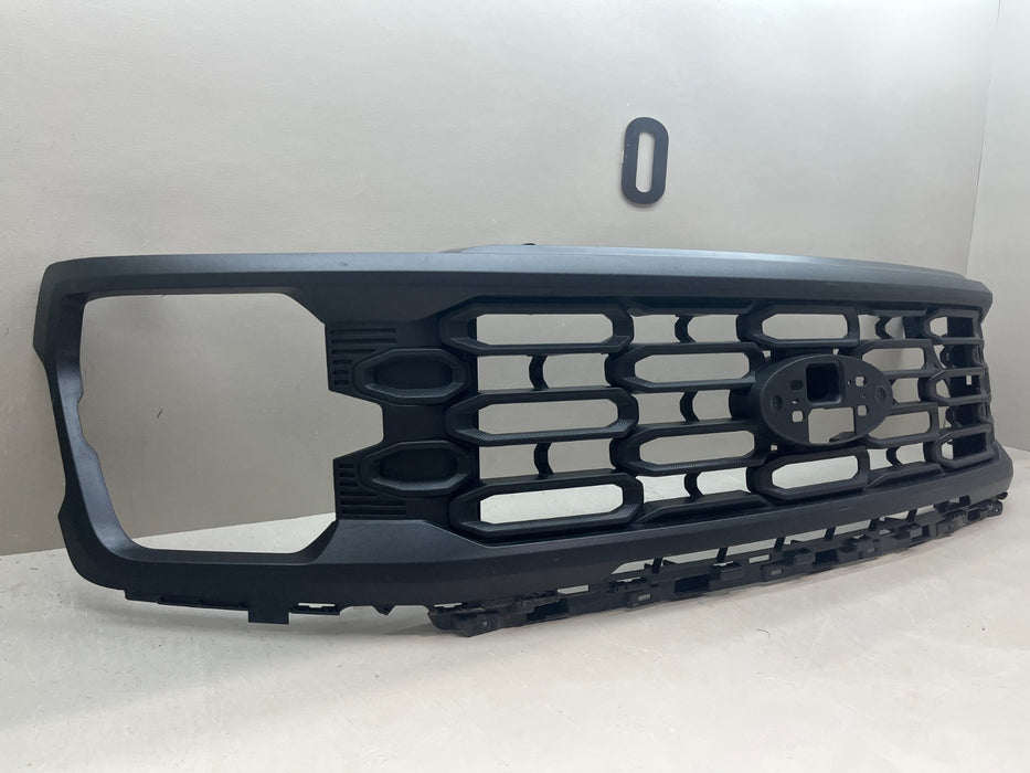 2024-2026 FORD F-150 FRONT UPPER GRILLE RL34-8200-SAW OEM
