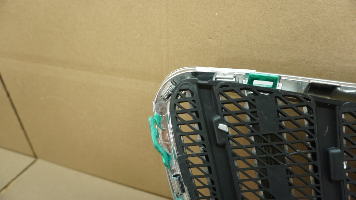 2010-2013 BUICK LACROSSE FRONT CENTER BUMPER GRILLE GRILL OEM 10 11 12 13
