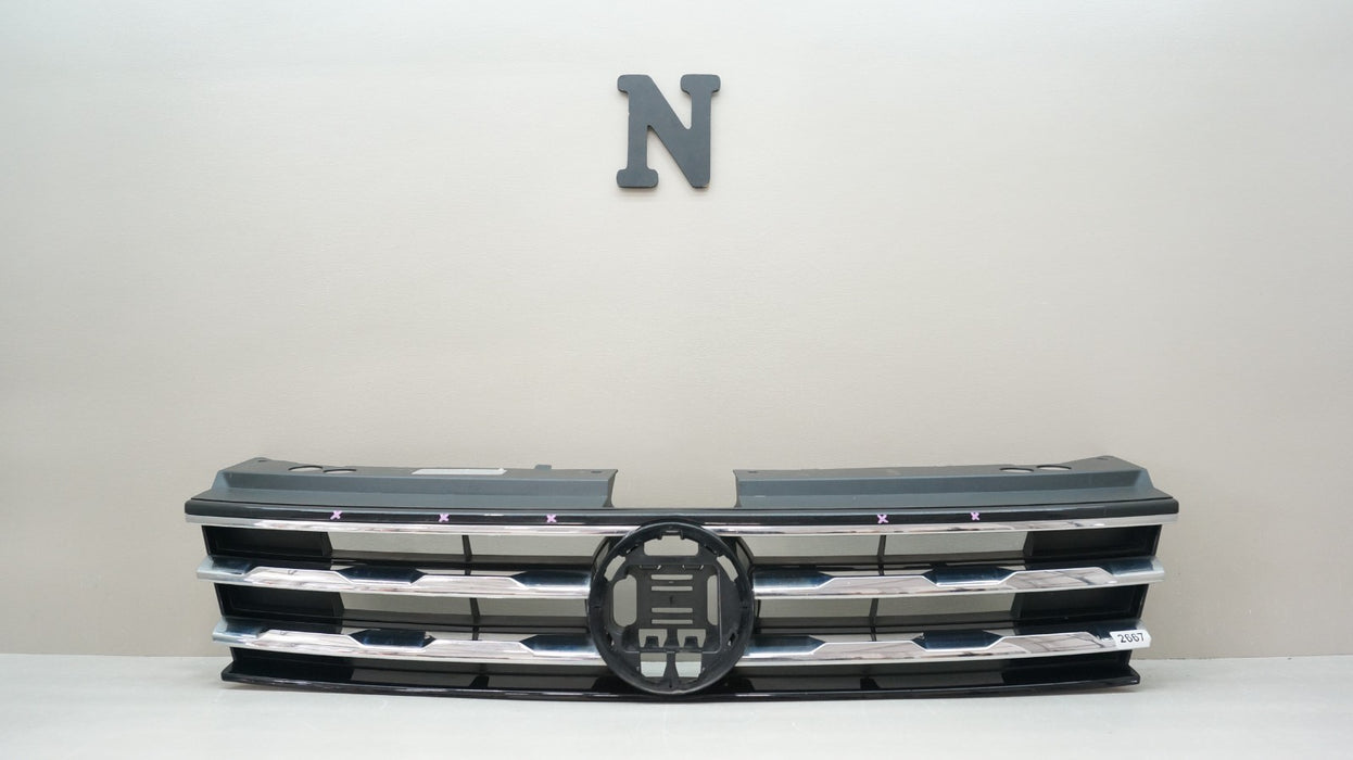 2018-2021 VOLKSWAGEN TIGUAN FRONT UPPER BUMPER GRILLE OEM 5NG853653