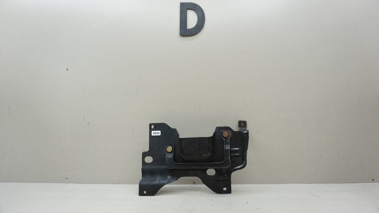 2009-2014 FORD F-150 FRONT RIGHT PASSENGER SIDE BUMPER MOUNT BRACKET OEM 17B984A
