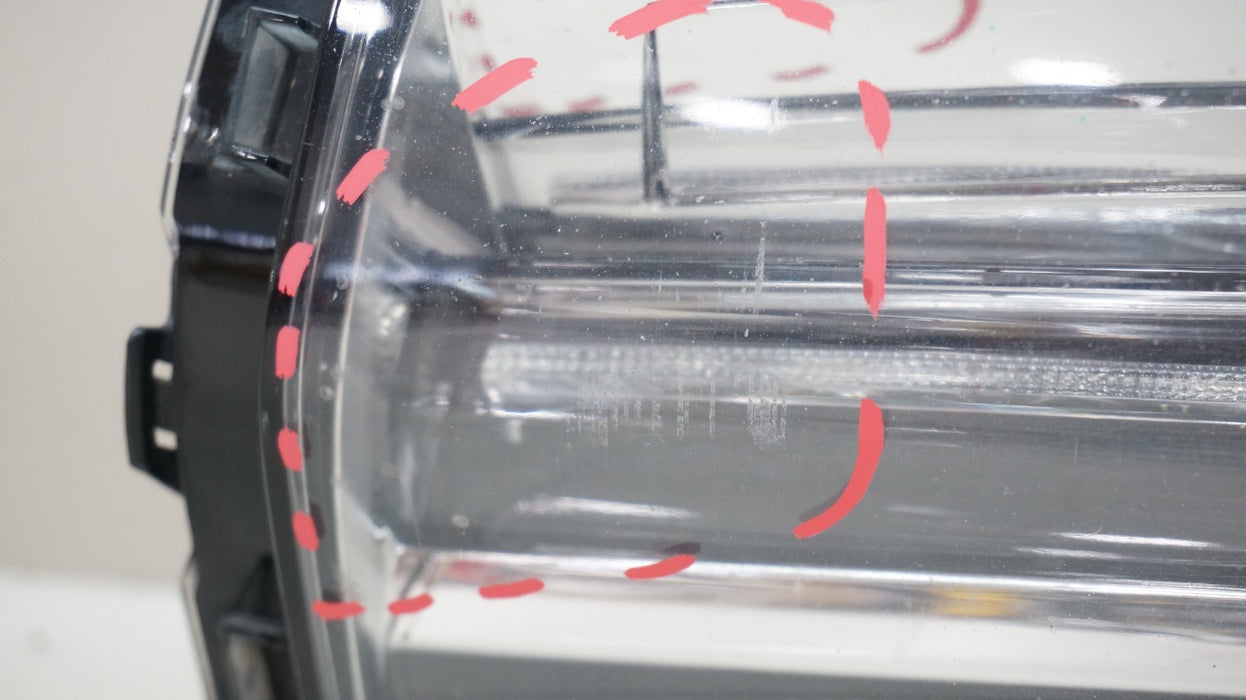 2015-2020 CADILLAC ESCALADE FRONT RIGHT PASSENGER SIDE FOG LIGHT OEM
