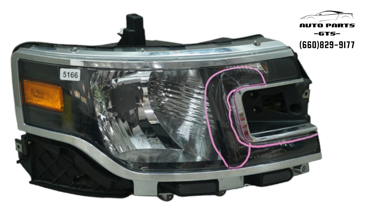 2013-2019 FORD FLEX FRONT RIGHT PASSENGER SIDE HEADLIGHT HALOGEN OEM