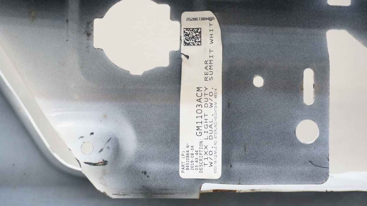 2019-2022 CHEVROLET SILVERADO GMC SIERRA 1500 REAR BUMPER METAL OEM 84429050