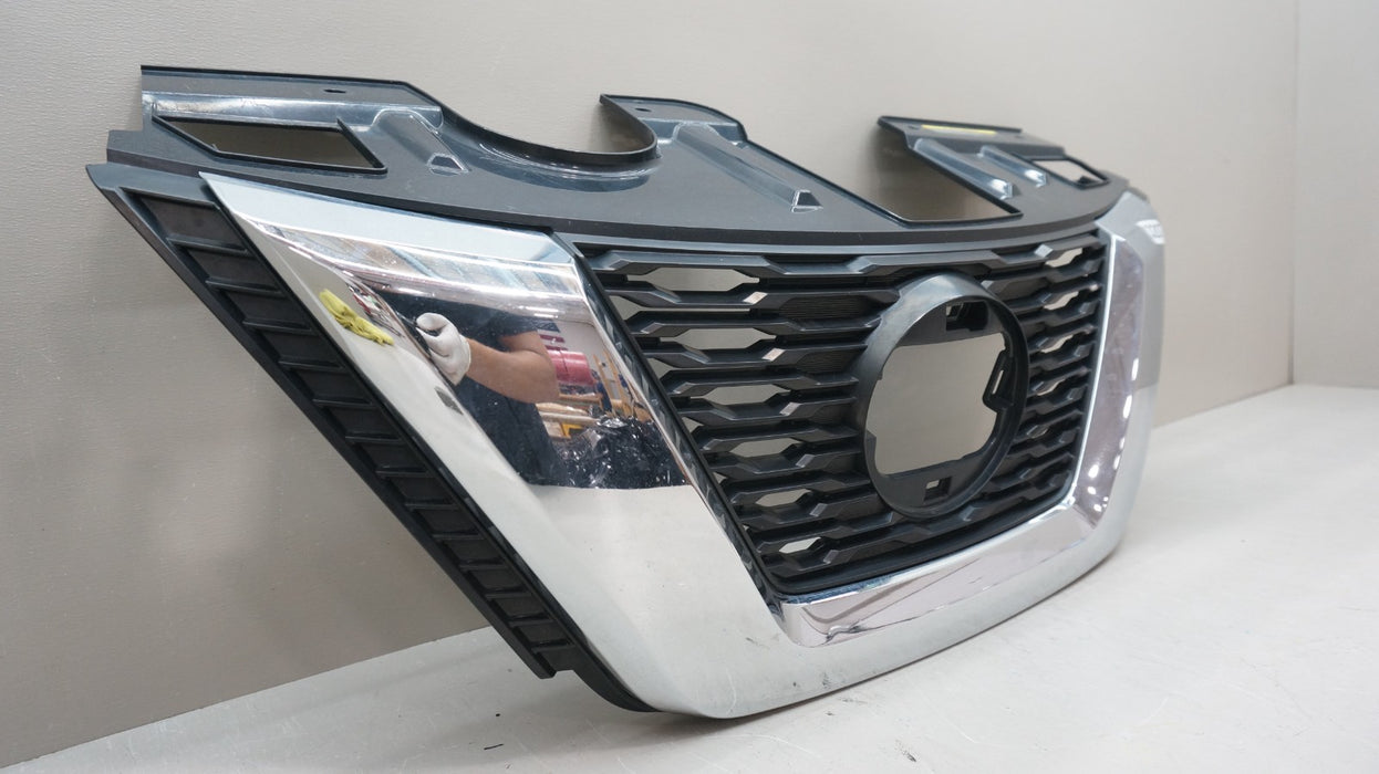 2017-2020 NISSAN ROGUE FRONT UPPER RADIATOR GRILLE GRILL OEM 62310-9TG0A