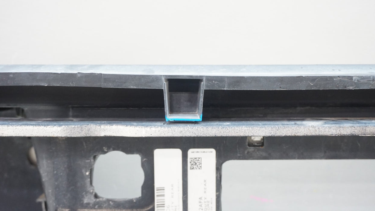 2016-2019 CHEVROLET SILVERADO GMC SIERRA 2500 REAR METAL BUMPER OEM 84204606