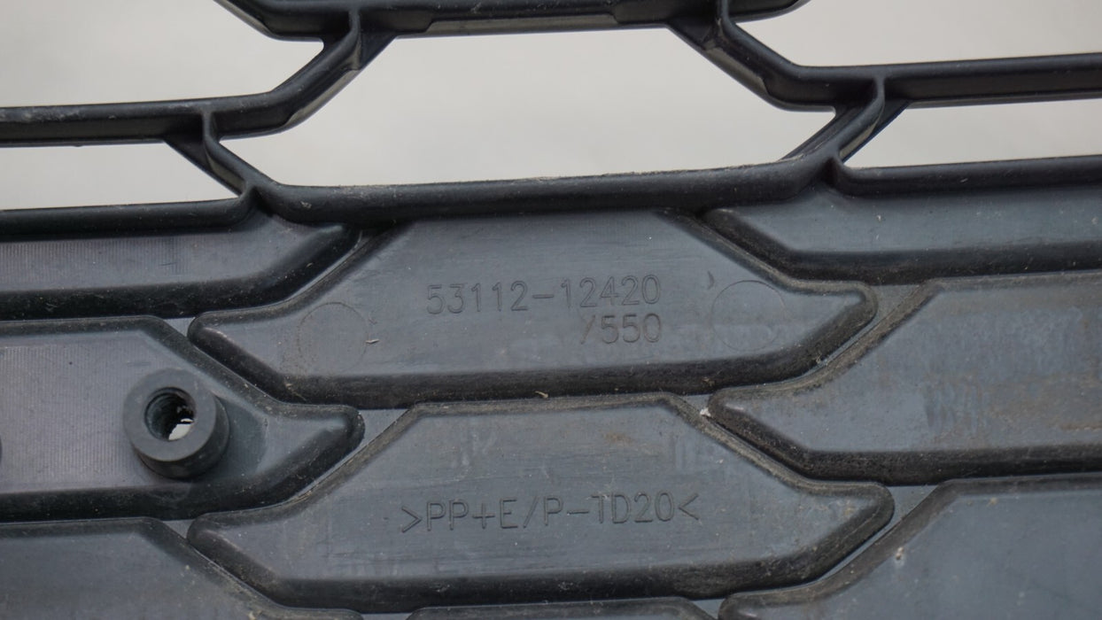 2019-2022 TOYOTA COROLLA FRONT BUMPER GRILLE 53112-12420 OEM 19 20 21 22