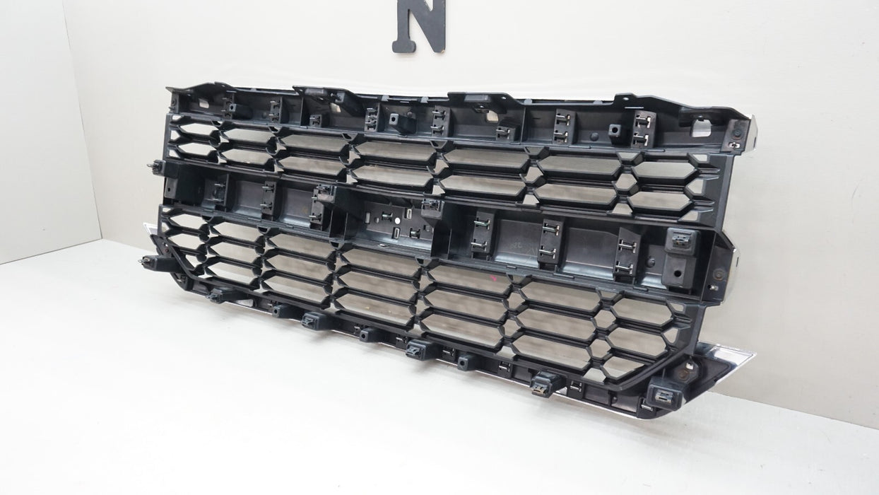 2016-2019 CHEVROLET SILVERADO 1500 FRONT CHROME RADIATOR GRILLE OEM 23380362
