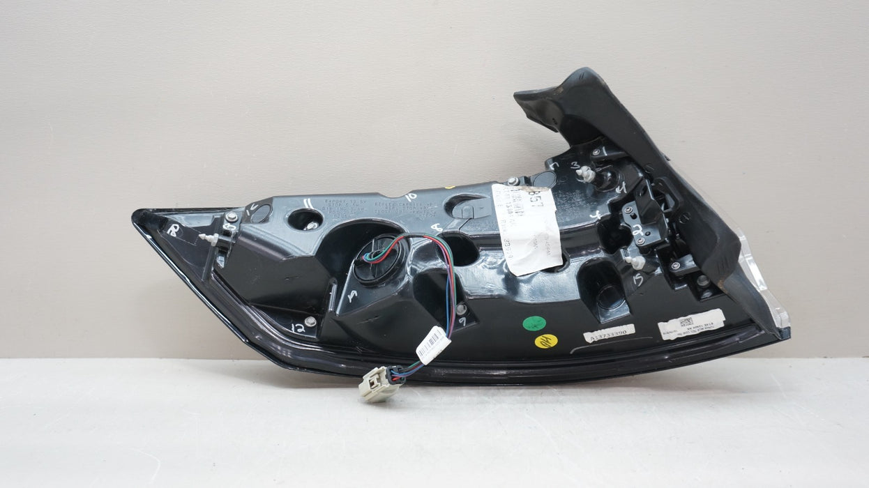 2019-2024 FORD EDGE REAR RIGHT PASSENGER SIDE TAIL LIGHT OEM