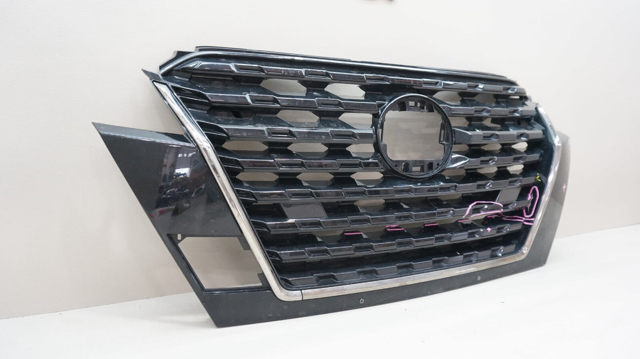 2021-2023 NISSAN KICKS FRONT BUMPER RADIATOR GRILLE OEM 623109VC0A