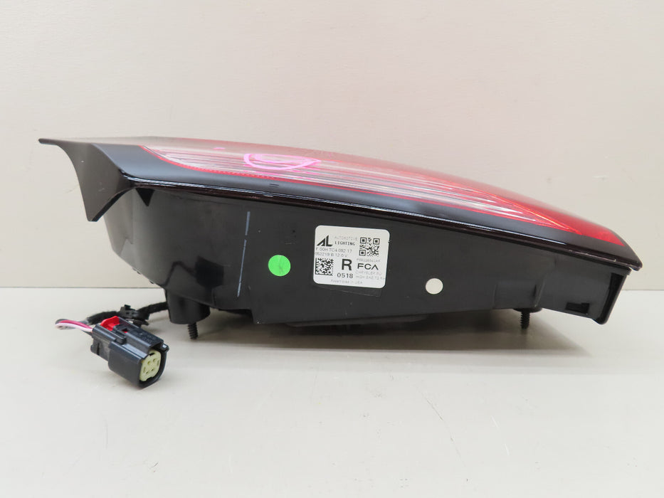 2017-2020 CHRYSLER PACIFICA REAR RIGHT PASSENGER SIDE INNER TAIL LIGHT OEM