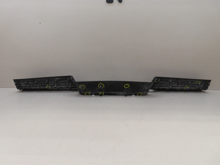 2019-2024 RAM 1500 REAR STEP PAD TRIM OEM 68299105