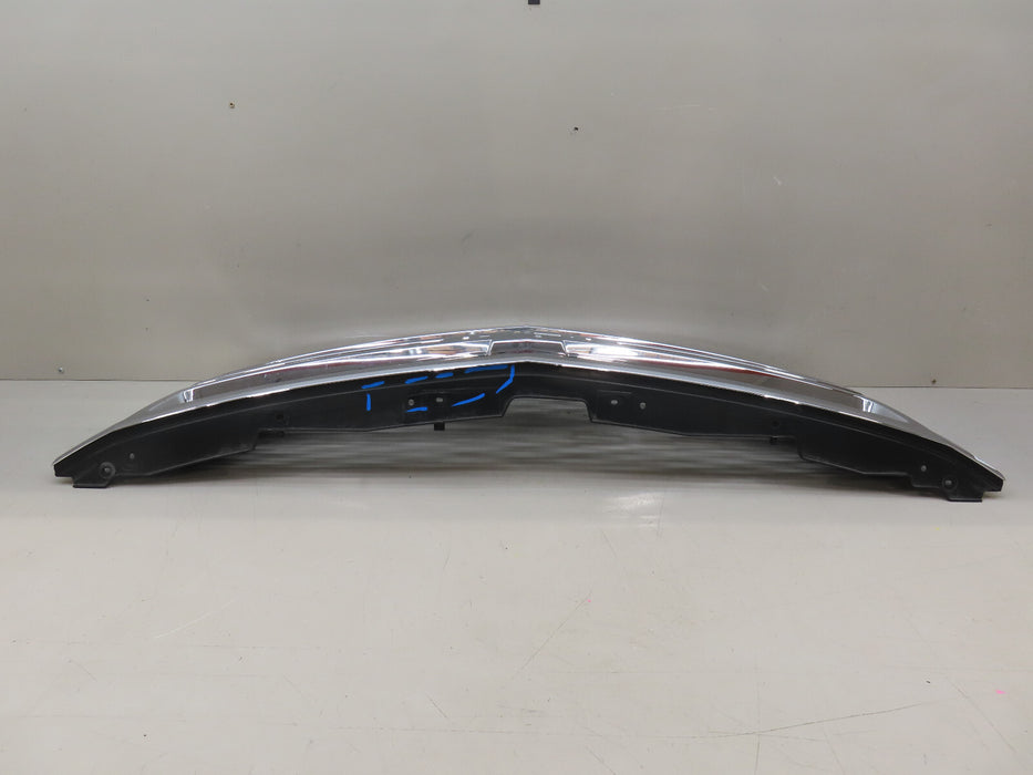 2015-2020 CHEVROLET TAHOE/SUBURBAN FRONT RADIATOR GRILL GRILLE OEM 23440914