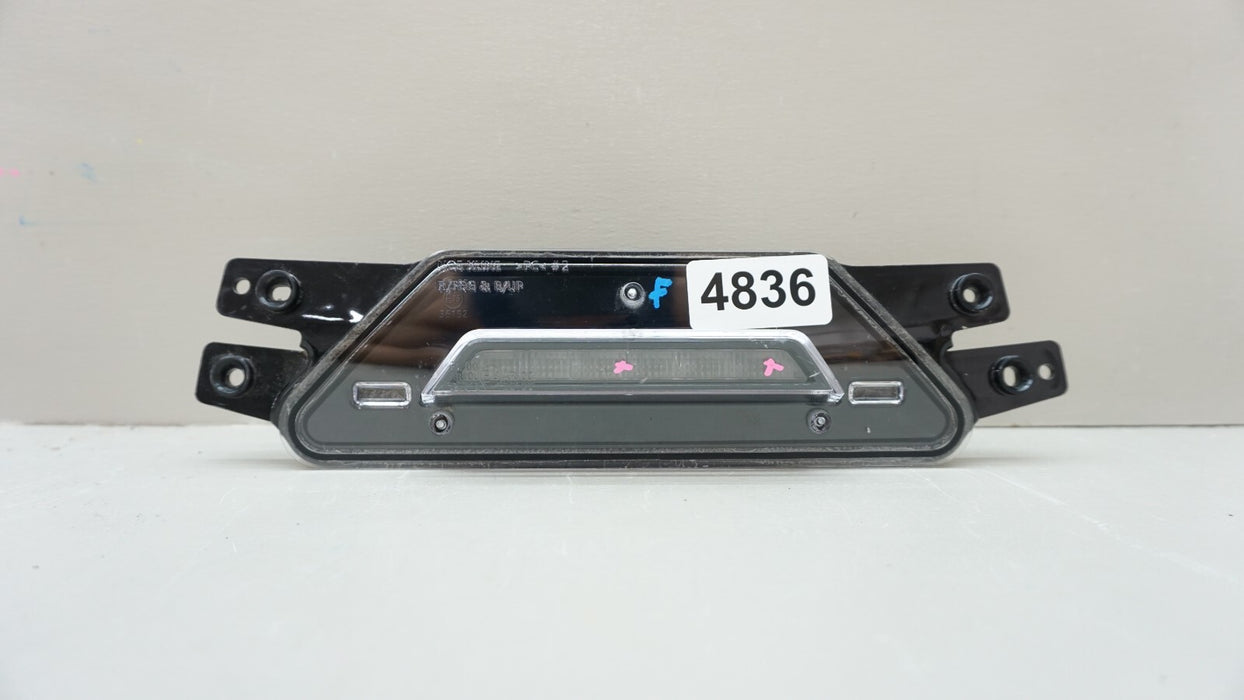 2023-2024 KIA SPORTAGE REAR BACK UP REVERSE FOG LAMP OEM 924A3-P1100