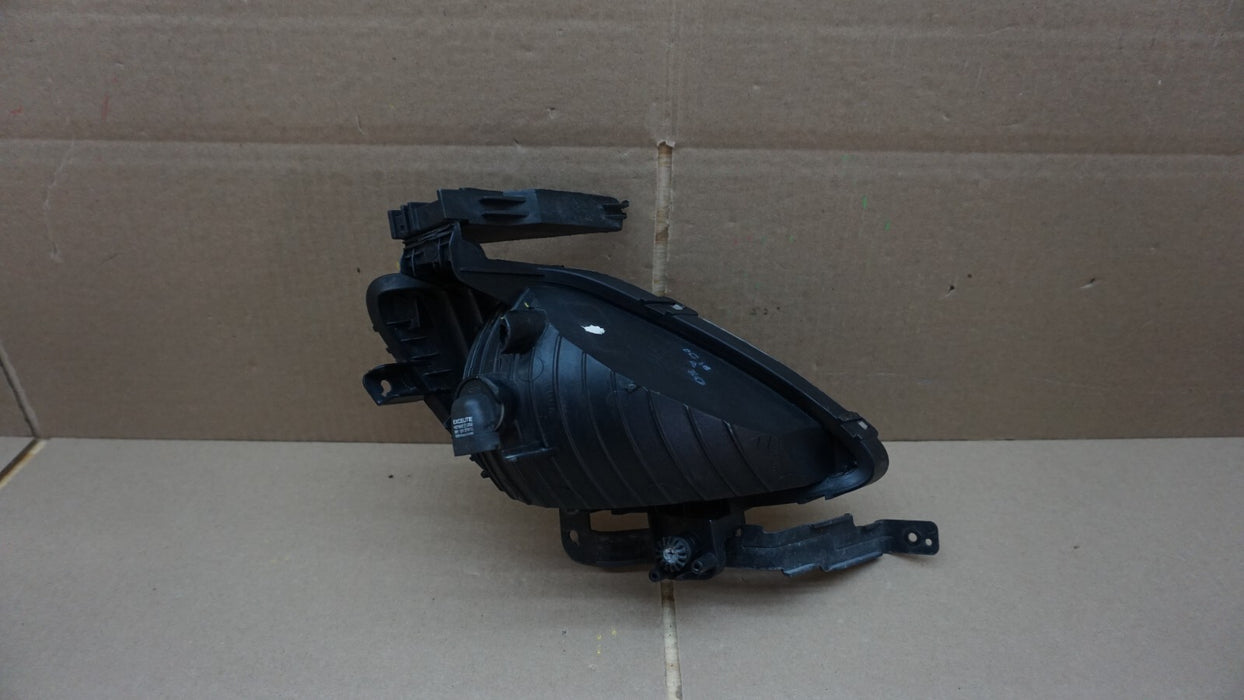 2011-2013 HYUNDAI ELANTRA FRONT LEFT DRIVERS FOG LIGHT HALOGEN OEM 92201-3X000